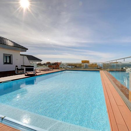 Central But Quiet, Pool And Wifi - Fibre Ταρίφα Εξωτερικό φωτογραφία