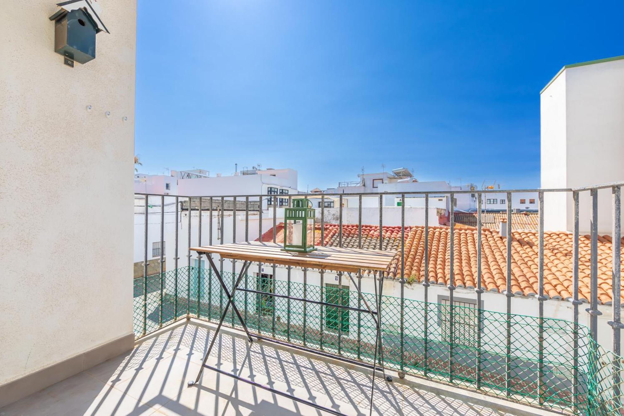 Central But Quiet, Pool And Wifi - Fibre Ταρίφα Εξωτερικό φωτογραφία