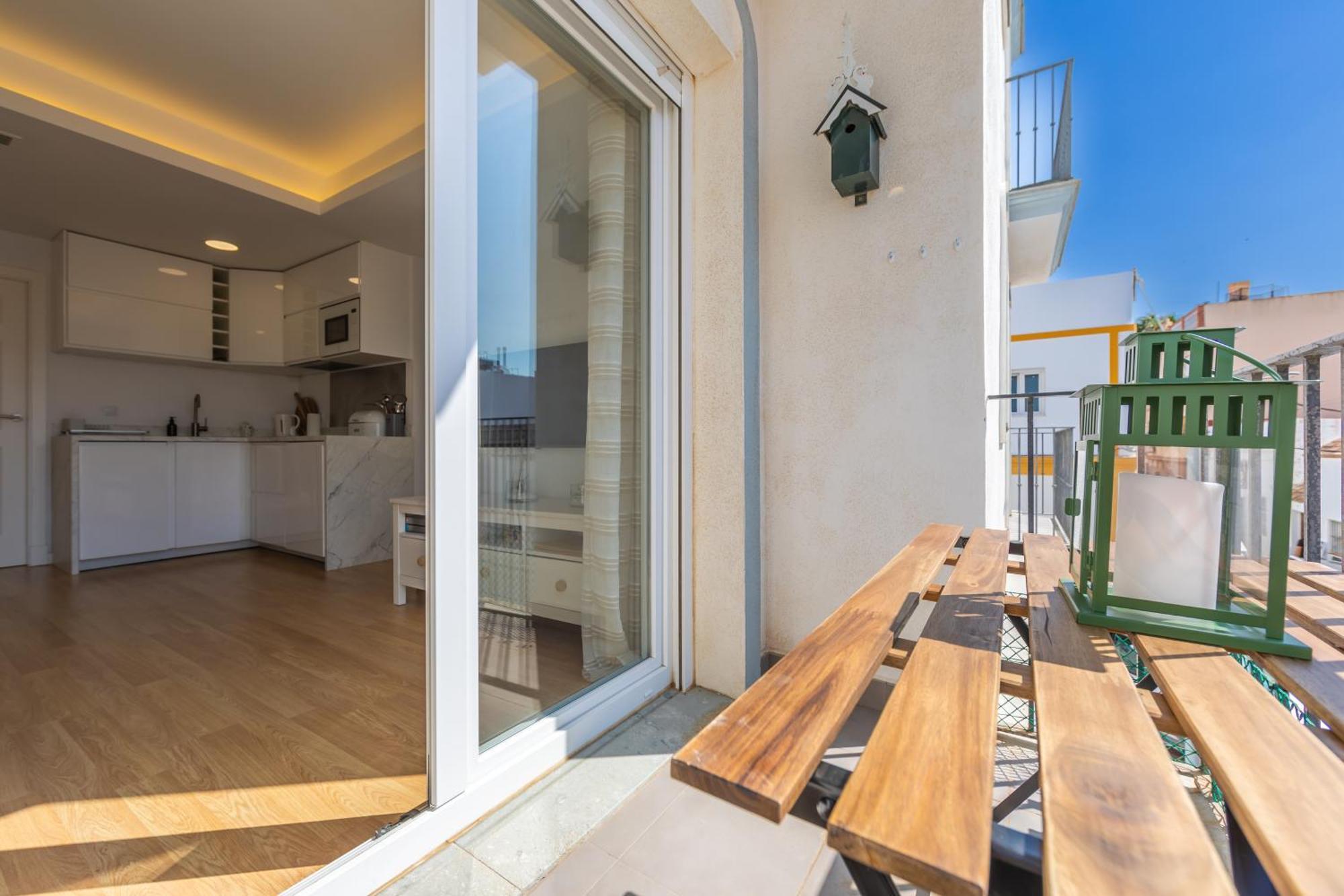 Central But Quiet, Pool And Wifi - Fibre Ταρίφα Εξωτερικό φωτογραφία